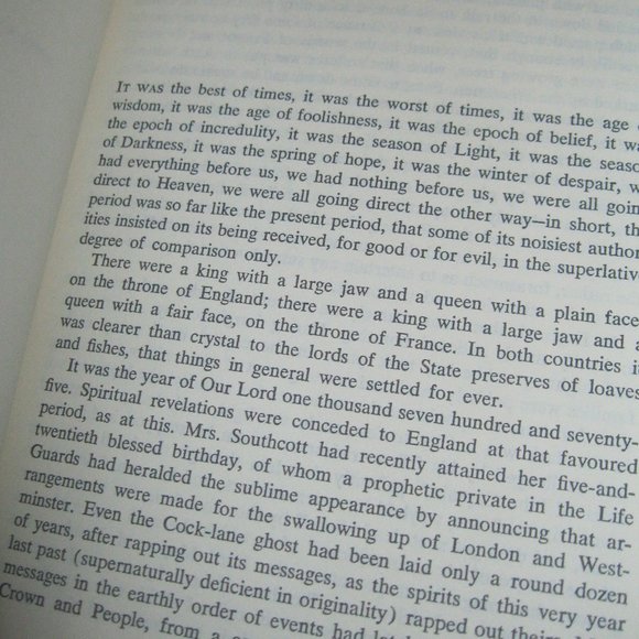 "CHARLES DICKENS A TALE OF TWO CITIES & OLIVER TWIST BOOKS" VINTAGE - Picture 7 of 13